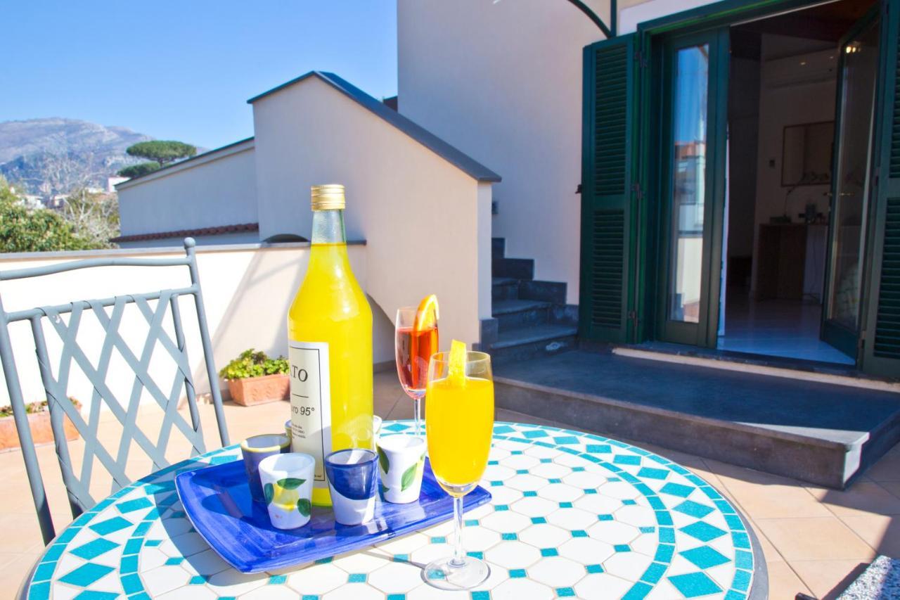 Domus Liberty Bed and Breakfast Sant'Agnello Εξωτερικό φωτογραφία